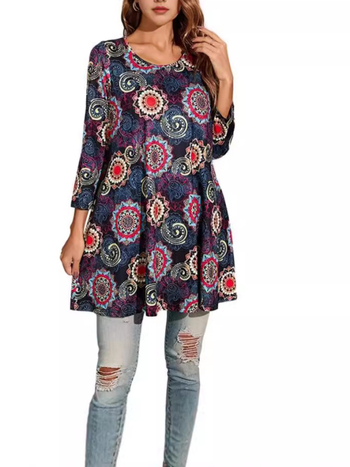 Γυναικείο τοπ με φλοράλ μοτίβο, Milk Silk ύφασμα, 3/4 μανίκια, στρογγυλός λαιμός, φαρδιά γραμμή