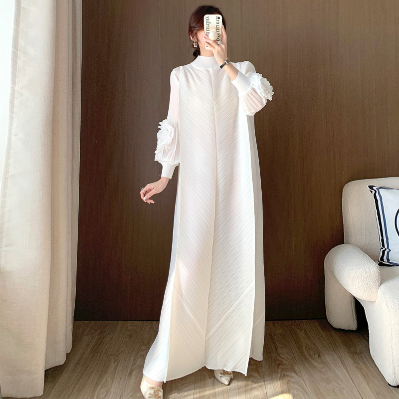 Rochie plisată în linie A, lungă, poliester, guler rotund, mâneci felinar