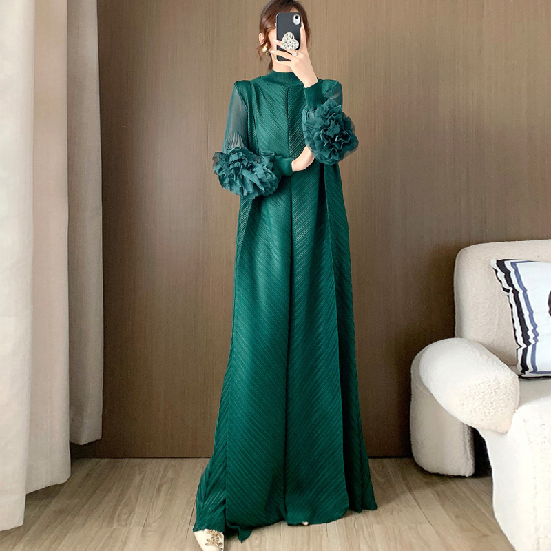 Rochie plisată în linie A, lungă, poliester, guler rotund, mâneci felinar