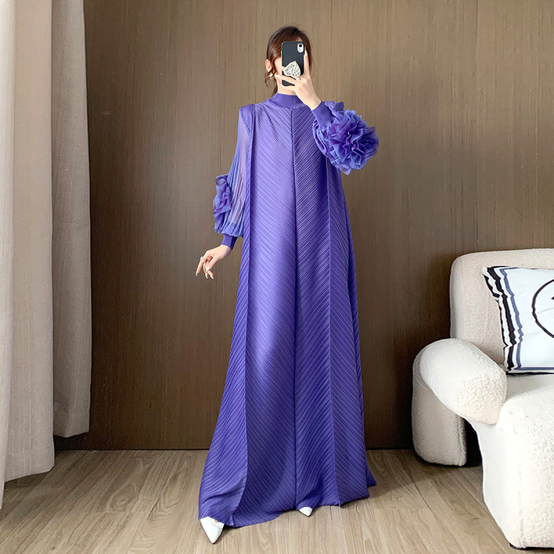Rochie plisată în linie A, lungă, poliester, guler rotund, mâneci felinar