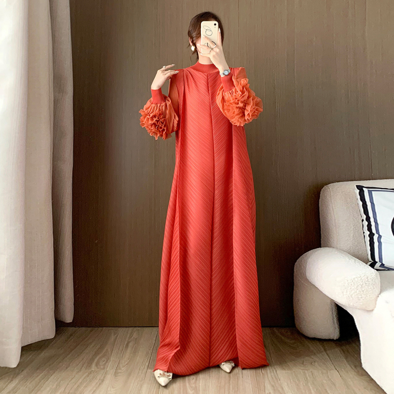 Rochie plisată în linie A, lungă, poliester, guler rotund, mâneci felinar