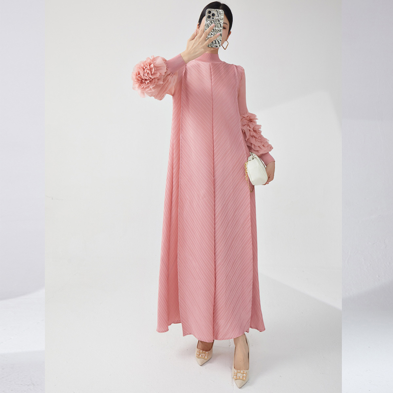 Rochie plisată în linie A, lungă, poliester, guler rotund, mâneci felinar