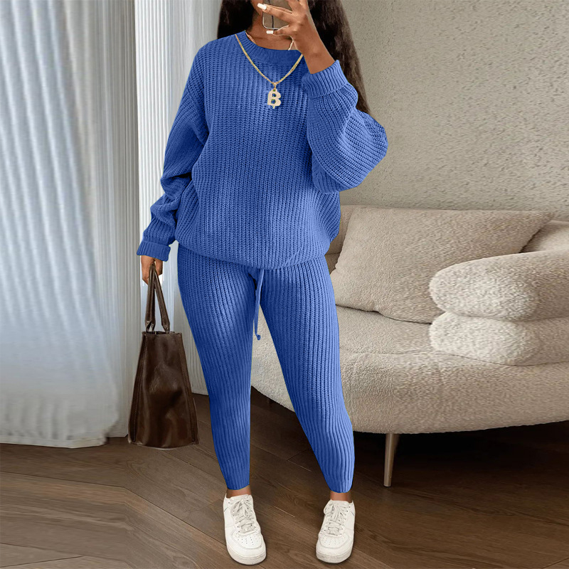 Costum tricotat pentru femei cu pantaloni, model solid, modelare la temperaturi înalte, țesătură nylon, 90–95% poliester, primăvara 2025