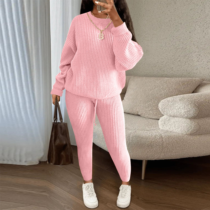 Costum tricotat pentru femei cu pantaloni, model solid, modelare la temperaturi înalte, țesătură nylon, 90–95% poliester, primăvara 2025