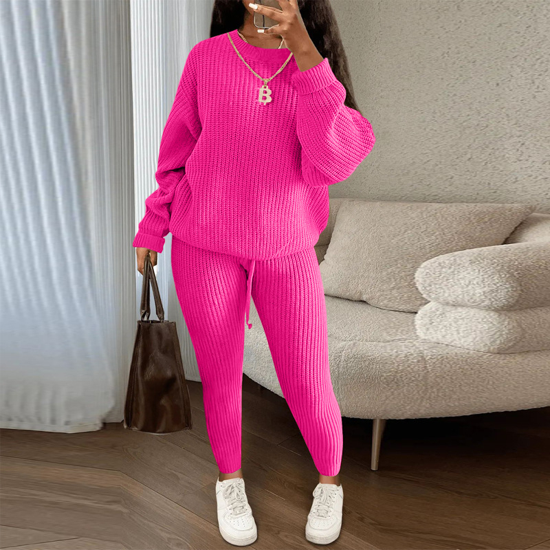 Costum tricotat pentru femei cu pantaloni, model solid, modelare la temperaturi înalte, țesătură nylon, 90–95% poliester, primăvara 2025