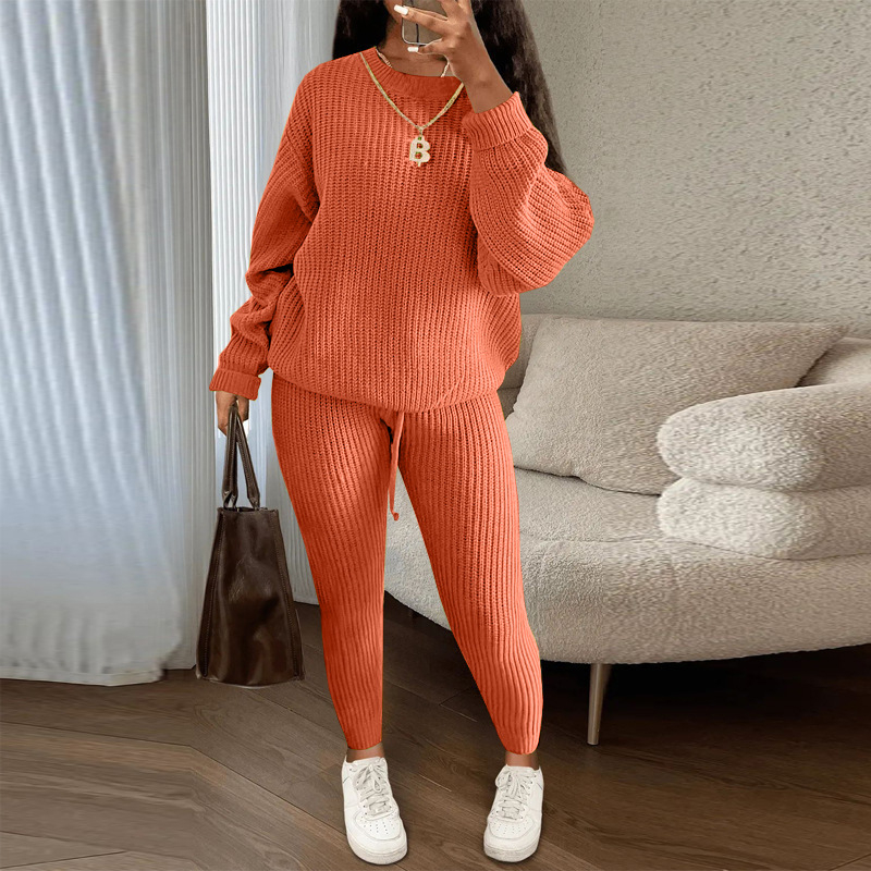 Costum tricotat pentru femei cu pantaloni, model solid, modelare la temperaturi înalte, țesătură nylon, 90–95% poliester, primăvara 2025