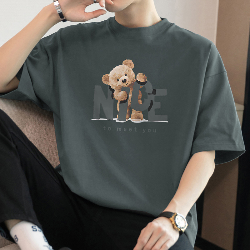 260g tiszta pamut rövid ujjú kereknyakú T-póló, laza szabás, betűs nyomás, gyűrődésmentes