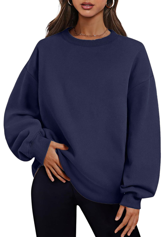 Sievietēm flīsa odere iekšpusē, brīvā piegriezuma, garas piedurknes, apaļa kakla izgriezums, poliester