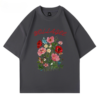 Βαμβακερό T-shirt χαλαρής γραμμής με στρογγυλή λαιμόκοψη και εκτύπωση χαρακτήρων