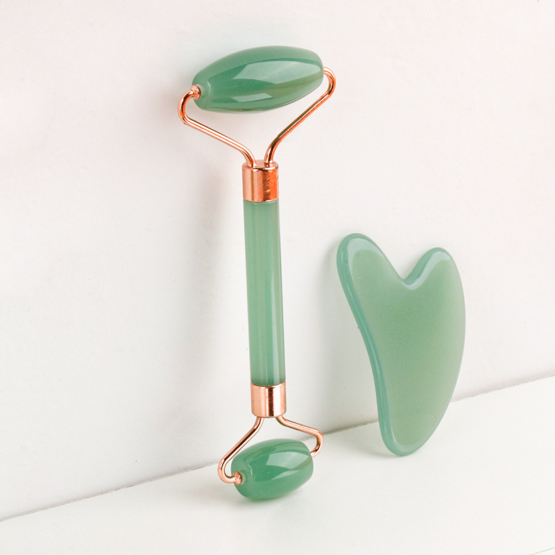 Masaj facial cu două capete, plăcuță gua sha în formă de inimă și roller din rășină imitând jad, 38 g
