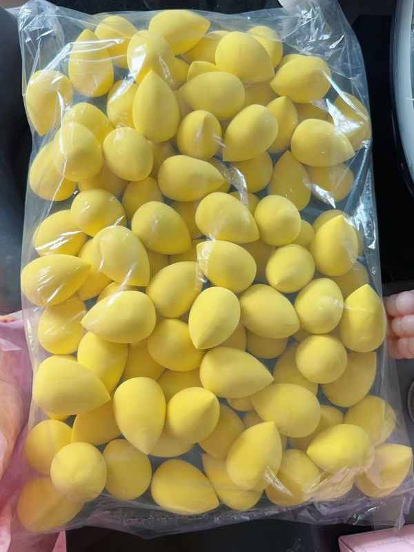 Ke shixiu Козметични гъби‑яйца, комплект 100 бр., ултра меки спонжове за грим, суха и мокра употреба, форми: маслинена, капковидна и дюляобразна