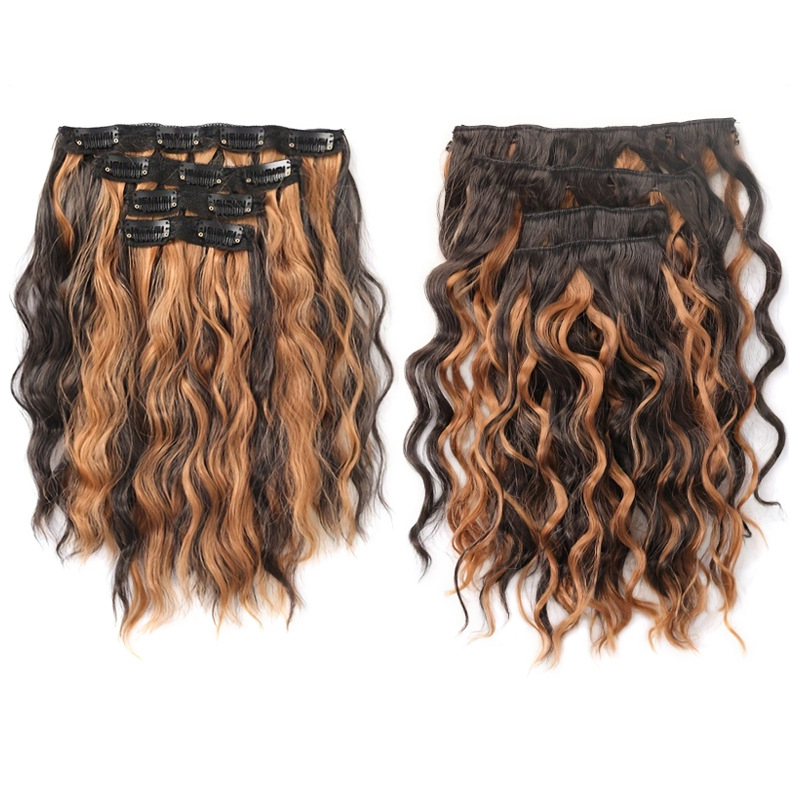 Set de patru extensii de păr buclate, fibre rezistente la temperatură; potrivire universală; nu este potrivită pentru vopsire sau îndreptare