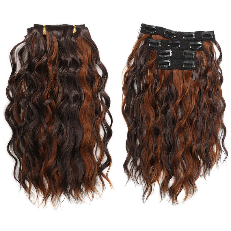 Set de patru extensii de păr buclate, fibre rezistente la temperatură; potrivire universală; nu este potrivită pentru vopsire sau îndreptare