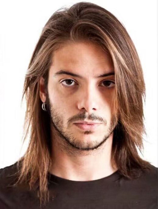 NF-30022 Klasiskā īsa viļņotā parūka sievietēm ar slīpām bangs, augstas temperatūras šķiedras, atjaunojošs efekts