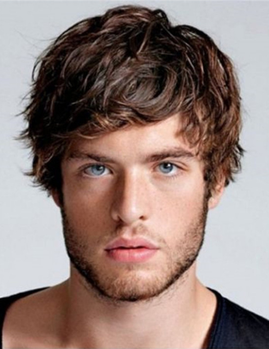 NF-30022 Klasiskā īsa viļņotā parūka sievietēm ar slīpām bangs, augstas temperatūras šķiedras, atjaunojošs efekts