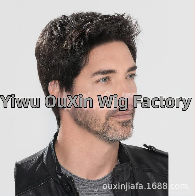 NF-30022 Klasiskā īsa viļņotā parūka sievietēm ar slīpām bangs, augstas temperatūras šķiedras, atjaunojošs efekts