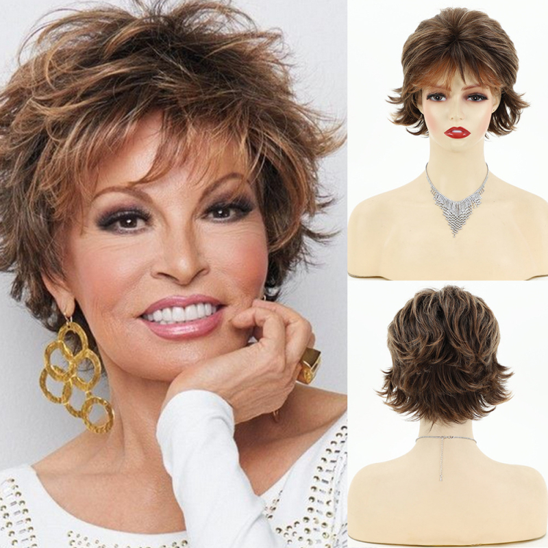 Yimei parūka – īsa pūkaina viļņaina sintētiska šķiedra, pilna galvas pārklāšana, bangs taisnas vai sāniski novietotas, augstas temperatūras šķiedras, mehāniska cepure, dabīgs izskats