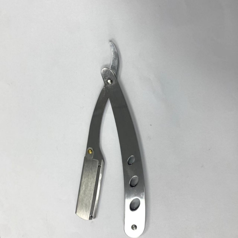 Manuális borotva vintage dizájnnal, Steel will márka, nem importált, dobozban 400 darab.