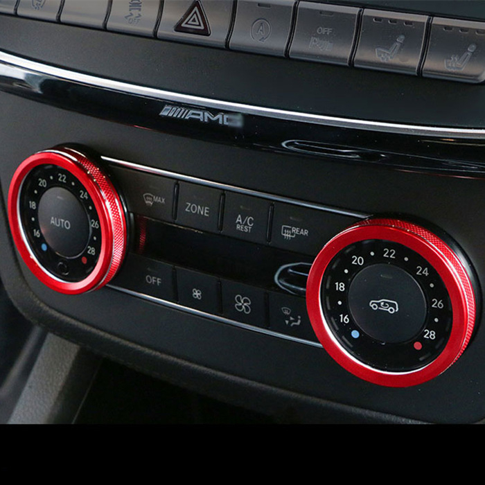 CLS 12-17 вътрешна декорация на централна конзола за CLS (модели 350/260/320) с декоративни блестящи елементи за бутоните на електрическите прозорци • Материал: пластмаса • Модел: 666