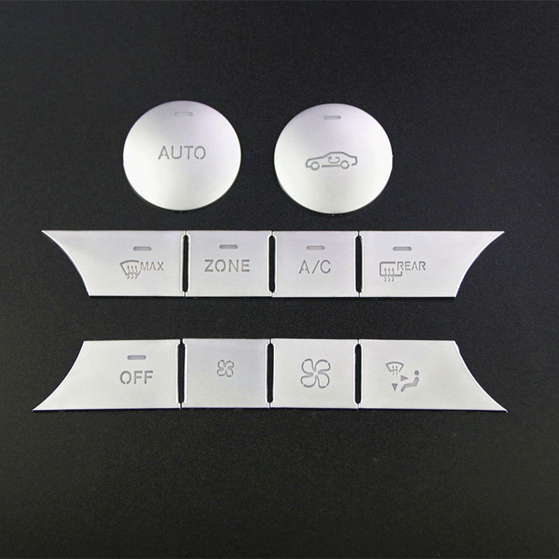 CLS 12-17 вътрешна декорация на централна конзола за CLS (модели 350/260/320) с декоративни блестящи елементи за бутоните на електрическите прозорци • Материал: пластмаса • Модел: 666