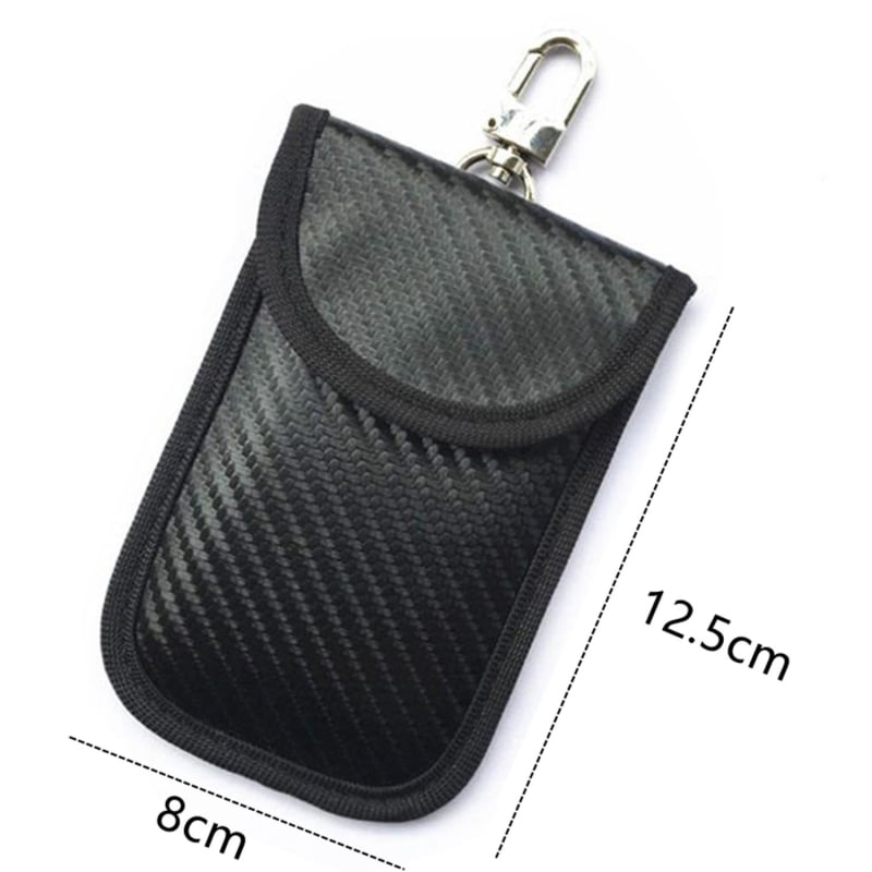 Szénszálas autókulcs tok RFID védelmével és univerzális kompatibilitással