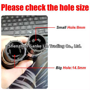 Дръжка на скоростния лост и капак за Mercedes-Benz W203/W204 – за ръчна скоростна кутия (Chotacbras; Модел: Automatic; Обработка и персонализация: Да; Подходящи модели: W203, W204)