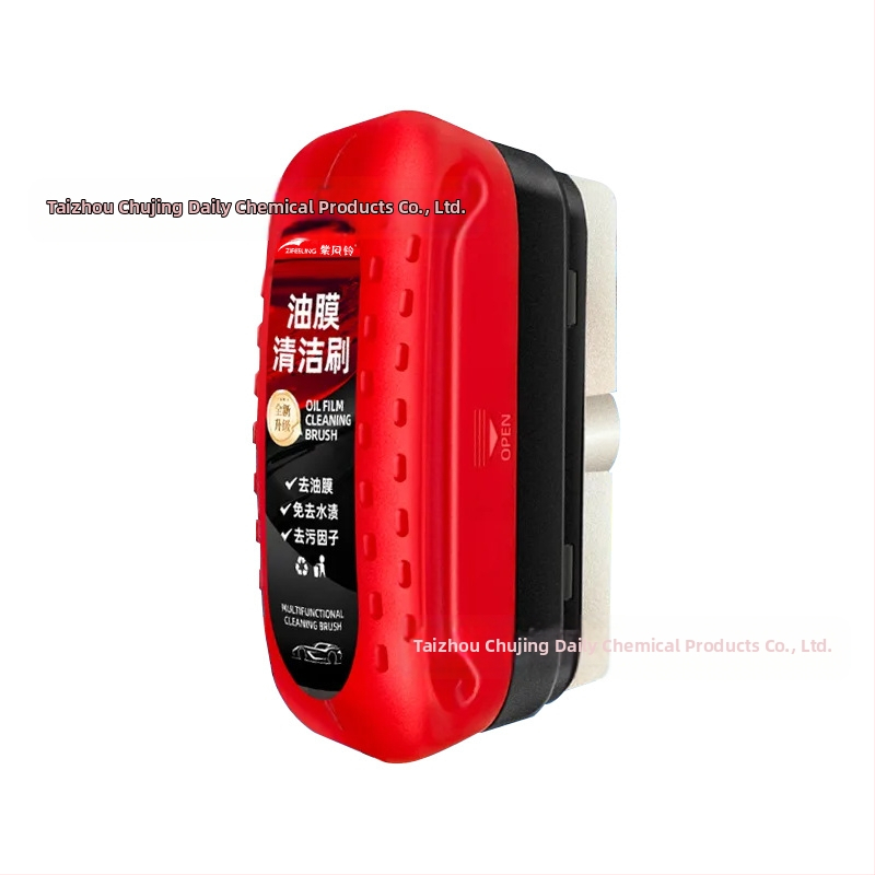 Îndepărtător de peliculă uleioasă pentru geamul automobilului cu perie de curățare – acțiune puternică de decontaminare, cu surfactanți; marcă Purple wind chime; durata de viață 3 ani