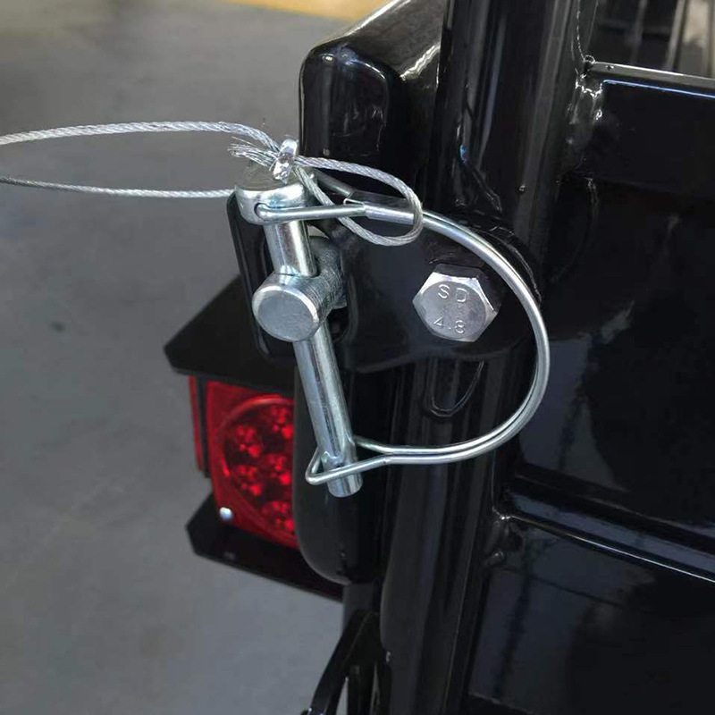 Priekabų/RV tvirtinimo komplektas: apvalūs ir kvadratiniai kaiščiai, saugos kaiščiai, užrakinimo kaiščiai, priekabų sagtelės; prekės ženklas CVP/YUJIA; apdorojimo ir pritaikymo galimybė; privatūs ženklai prieinami