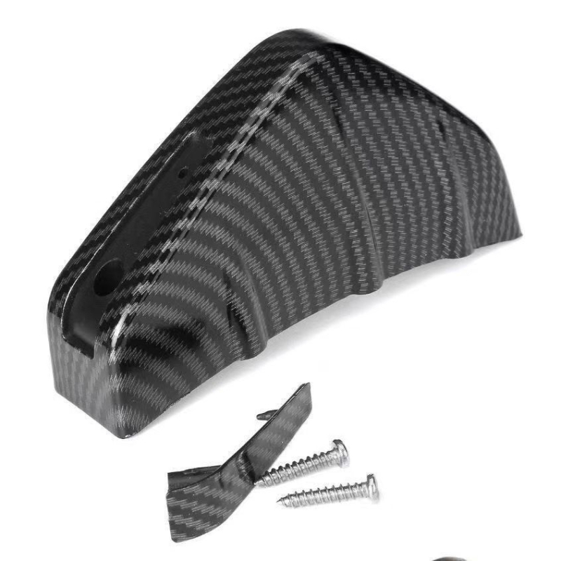 Automobilio kėbulo aerodinaminių dalių rinkinys: užpakalinis spoileris žuvies formos, užpakalinė lūpa, mažas apvalkų buferis ir važiuoklės difuzorius; pritaikymas galimas