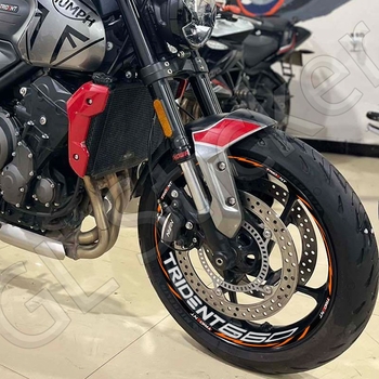 Αυτοκόλλητο κέντρου τροχού Triumph Trident660 – ανακλαστικό, αδιάβροχο και UV-ανθεκτικό, PVC, OMIER GRAPHICS