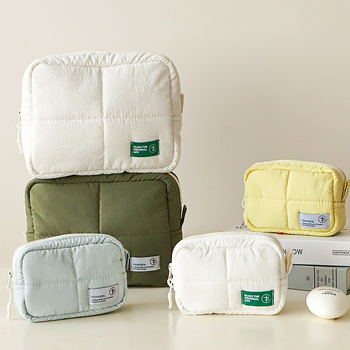 Τσαντάκι μακιγιάζ από αδιάβρονο νάιλον, μοντέλο Digital storage bag, χειραποσκευή, πολυχρηστικό για ταξίδια