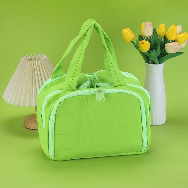 Geantă de cosmetică de mână cu capacitate mare, exterior din nylon, căptușeală din poliester, design monocrom, stil urban simplu, unisex, primăvara 2024