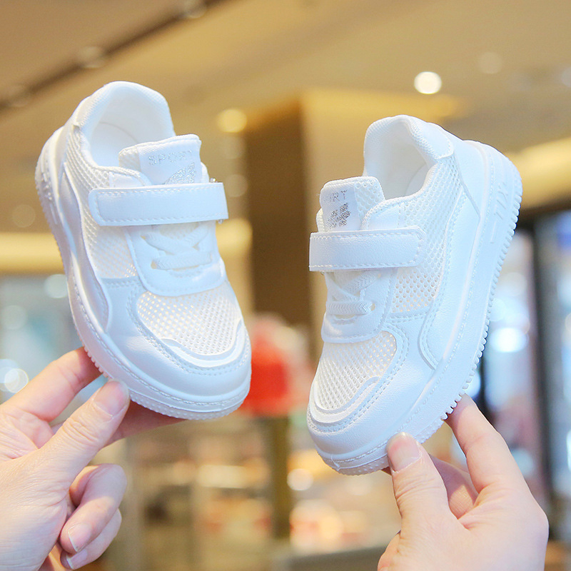 Παιδικά αθλητικά παπούτσια με αναπνεόμενο επάνω μέρος από microfiber δέρμα, PVC σόλα, κατάλληλα για καλοκαίρι