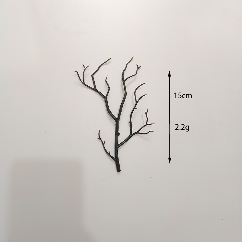 Helovyno serijos dirbtinės šakelės dekoracijoms, iš plastiko, pusiau rankinis ir pusiau mechaninis gamybos procesas, OPP pakuotė