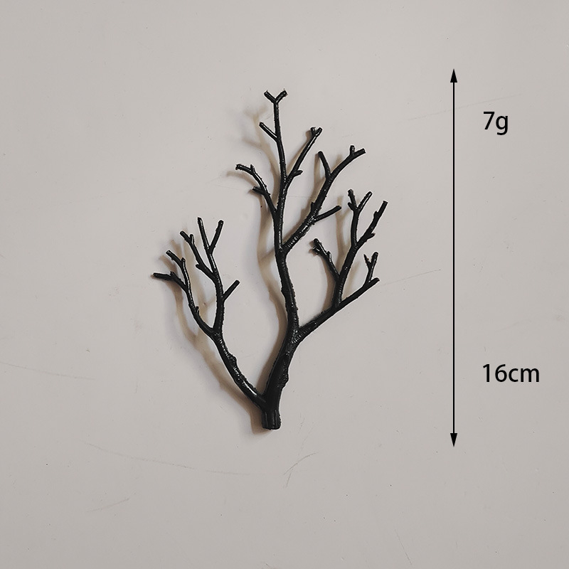 Helovyno serijos dirbtinės šakelės dekoracijoms, iš plastiko, pusiau rankinis ir pusiau mechaninis gamybos procesas, OPP pakuotė