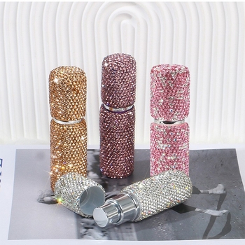 Ruijie márkájú üveg parfümös flakon Rhinestone díszítéssel, vákuumos töltés