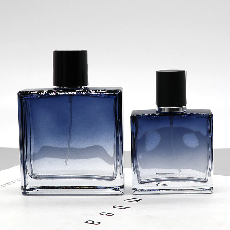 Daniel kristályüveg parfümös üvege, négyszögletes bayonet záróval, permetező üveg, logónyomtatás elérhető