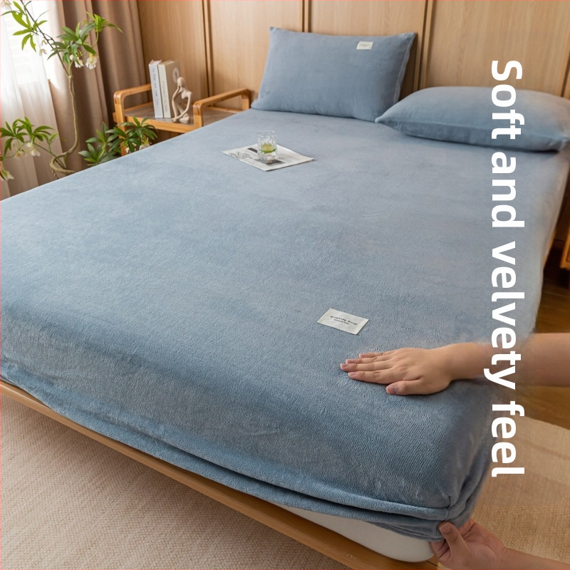Weilianyi pieno fliso lovos užtiesalas, vienos spalvos raštas, reaktyvinis dažymas, modernus stilius