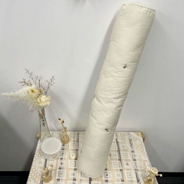 Mi tong Ins stiliaus namo formos siuvinėta pagalvė su medvilnine danga ir PP medvilnės užpildas