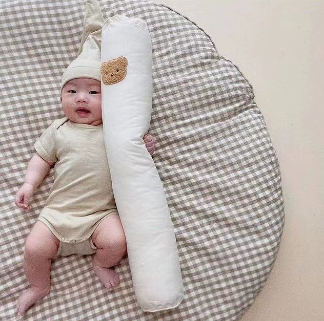 Mi tong Ins stiliaus namo formos siuvinėta pagalvė su medvilnine danga ir PP medvilnės užpildas