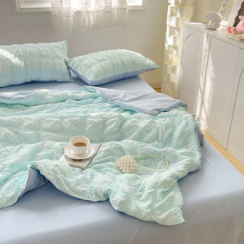 Seersucker vasaros antklodės rinkinys - 4 dalių komplektas, vandens plovimo medvilnė, poliesterio užpildas, reaktyvus spausdinimas, svoris 1-1.5 kg, INS stilius