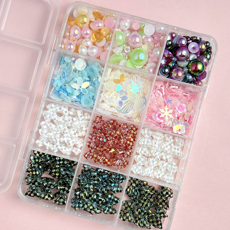 Σετ τέχνης νυχιών με γλυκίσματα σε καρτούν μοτίβα: ανάμικτα διακοσμητικά στοιχεία, περιλαμβάνει DIY κρέμα γέλης και θήκη τηλεφώνου; Υλικό: ρητίνη; Σειρά: Princess; Σχέδιο: Cartoon; Στυλ: Γλυκό; Τύπος μάρκας: OEM