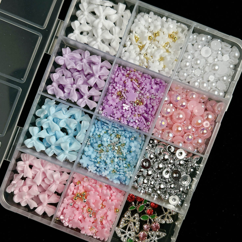 Σετ τέχνης νυχιών με γλυκίσματα σε καρτούν μοτίβα: ανάμικτα διακοσμητικά στοιχεία, περιλαμβάνει DIY κρέμα γέλης και θήκη τηλεφώνου; Υλικό: ρητίνη; Σειρά: Princess; Σχέδιο: Cartoon; Στυλ: Γλυκό; Τύπος μάρκας: OEM