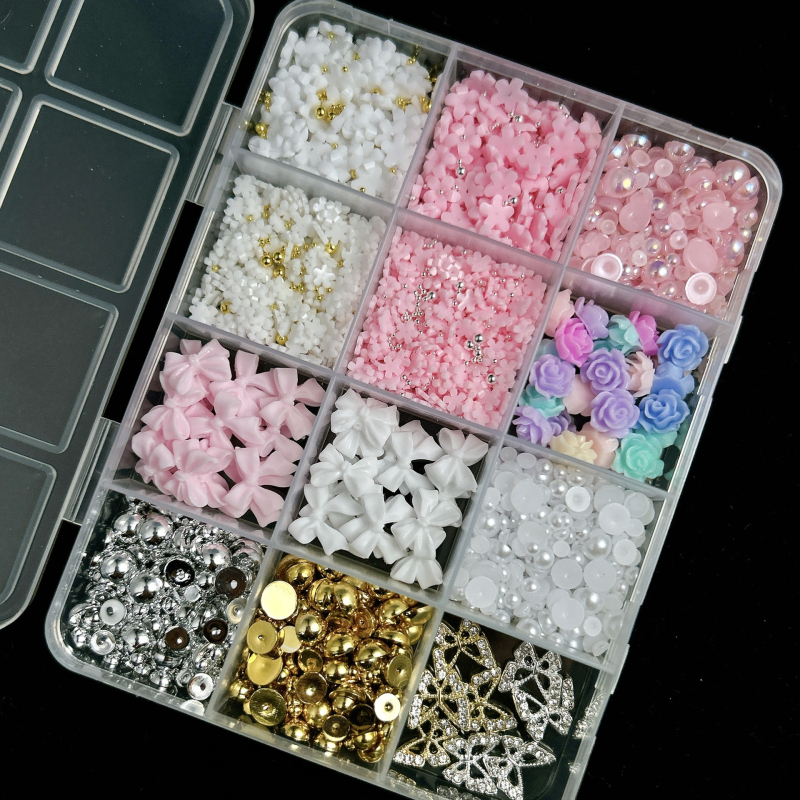 Σετ τέχνης νυχιών με γλυκίσματα σε καρτούν μοτίβα: ανάμικτα διακοσμητικά στοιχεία, περιλαμβάνει DIY κρέμα γέλης και θήκη τηλεφώνου; Υλικό: ρητίνη; Σειρά: Princess; Σχέδιο: Cartoon; Στυλ: Γλυκό; Τύπος μάρκας: OEM