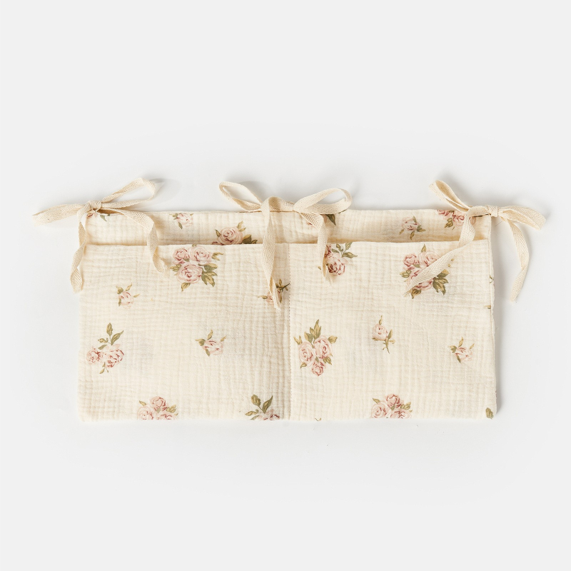 Babaágy melletti tároló táska dupla zsebekkel, pamut anyag, falra akasztható, többfunkciós