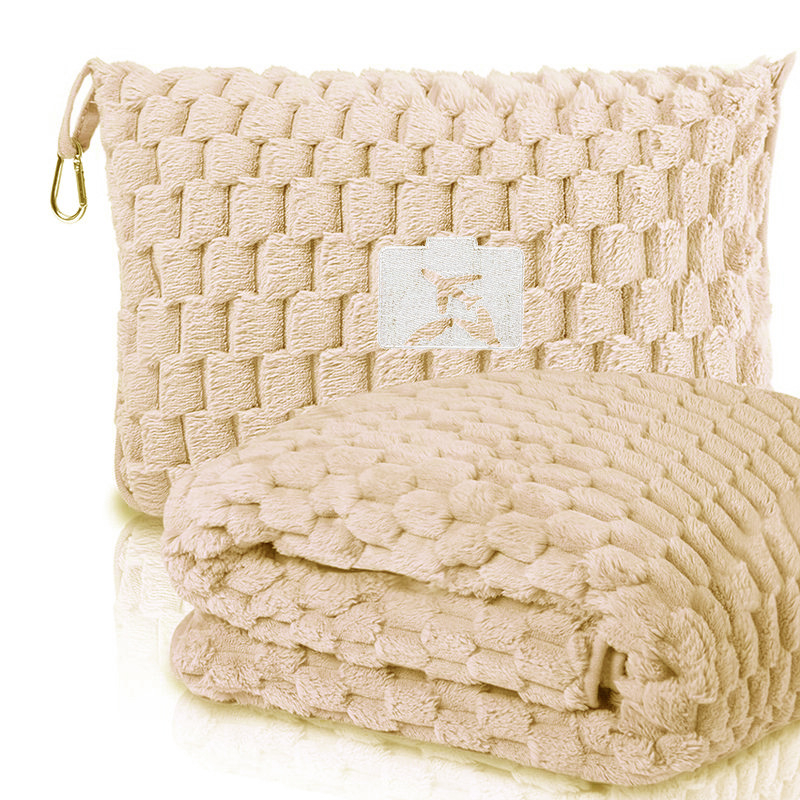 Фланелен пътуващ одеяло с бродирано лого и сгъваемо отделение за съхранение — полиестер, тегло 800–1000 г, подходящо за всички сезони, геометричен мотив