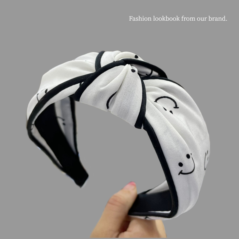 Peavõru lipsuga, kanga materjalist, käsitöö, Sophielani bränd, Yiwu päritolu