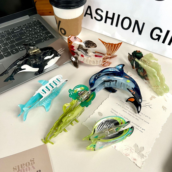 Κλάμερ μαλλιών με θαλάσσια θέματα (δελφίνι, φάλαινα, μέδουσα) — κλάμερ με μηχανισμό σύγκρασης, υλικό: οξικό οξύ, θερινή σεζόν 2024, μόδα κεφαλής