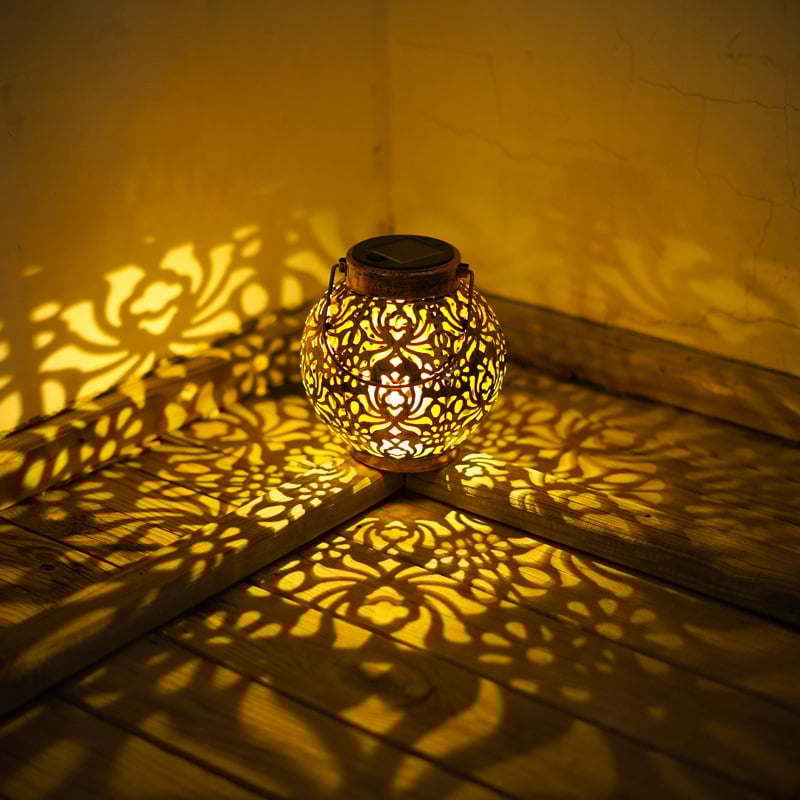 Ketaus sodo žibintas su saulės energija, žiedų projekcija, LED, IP55, 0.06W, 6–12 val., modelis GZ-0032