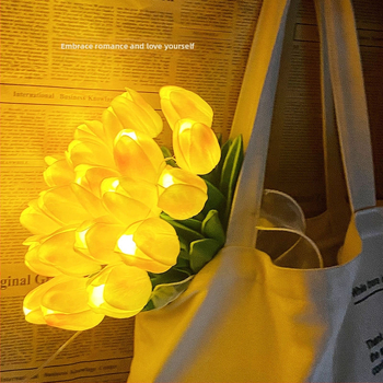 Tulpių puokštės lemputė - naktinė lemputė miegamojo dekorui, plastikinis korpusas, 34 cm aukštis, IP42, tarnavimo laikas 10000 h, nereguliuojamas šviesos intensyvumas